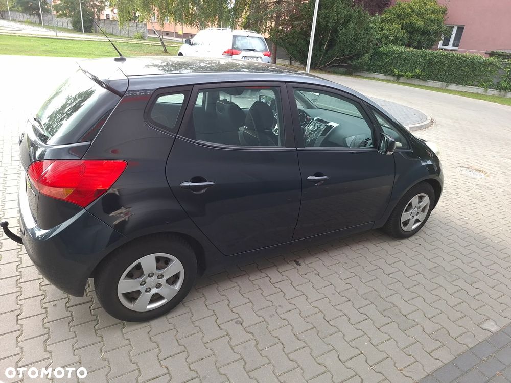 Kia Venga 1.4 CRDi L - 4