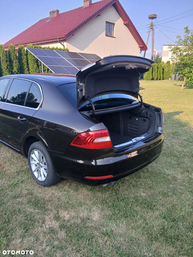 Skoda Superb 2.0 TDI Ambition - 3