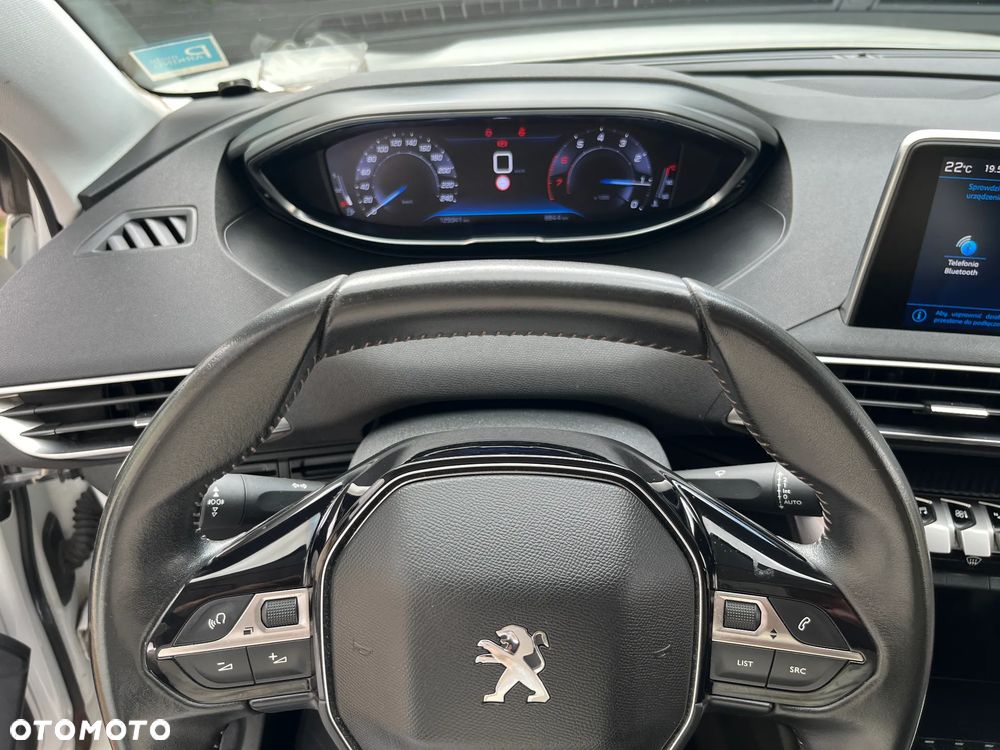 Peugeot 3008 1.2 PureTech Active S&S - 17