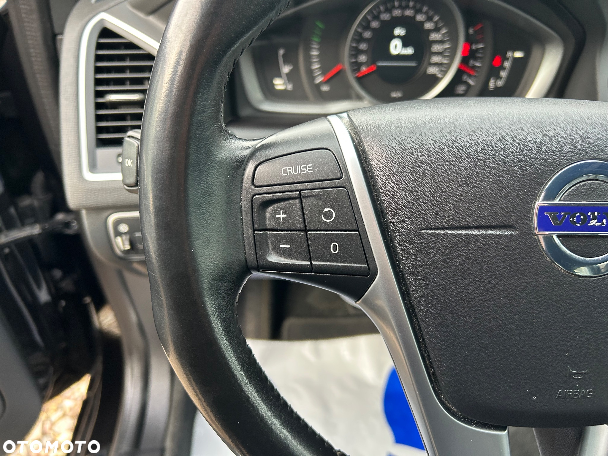 Volvo XC 60 D4 Geartronic Kinetic - 15
