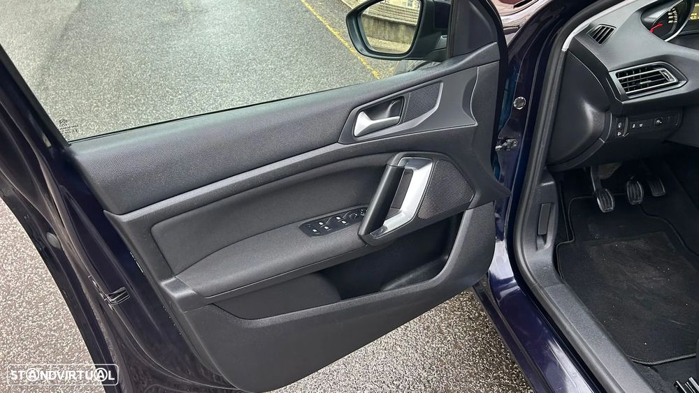 Peugeot 308 SW BlueHDi 120 Stop & Start Active - 22