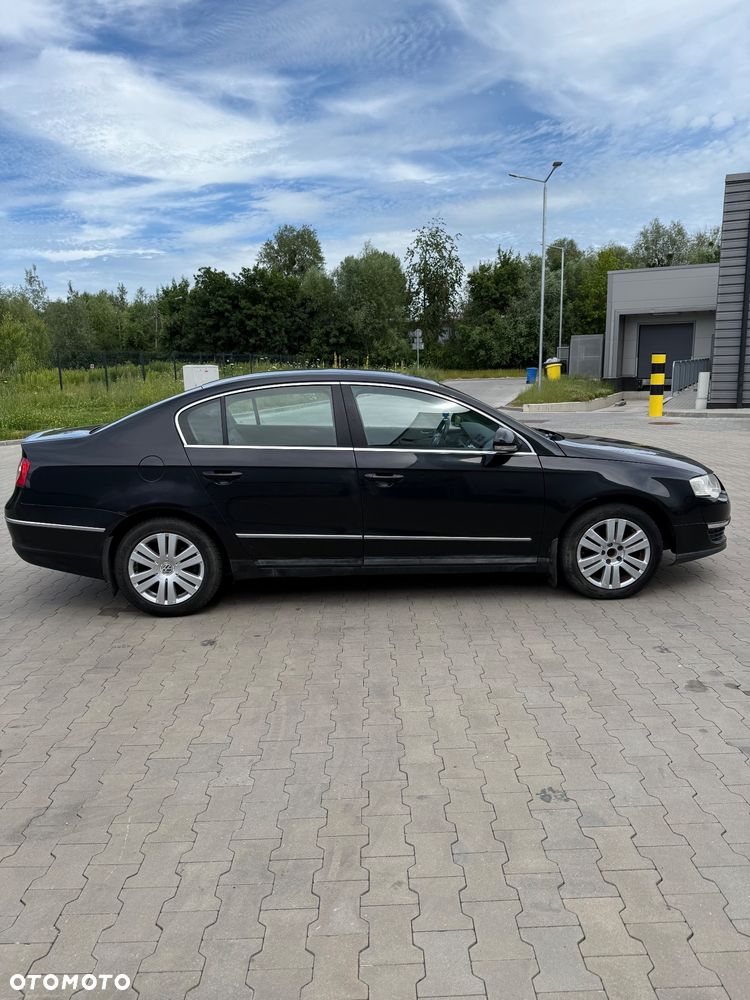 Volkswagen Passat 2.0 TDI Highline - 3