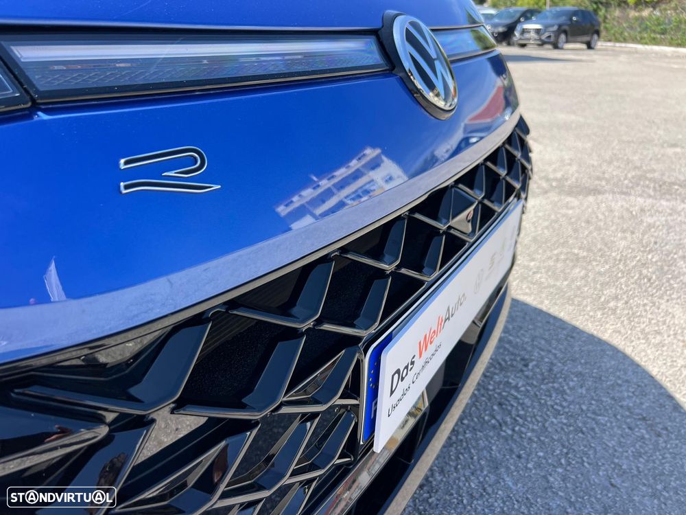 VW T-Roc 1.5 eTSI R-Line DSG - 16