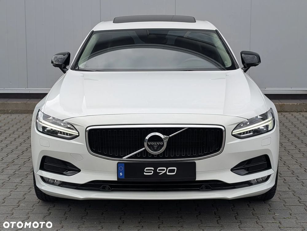 Volvo S90 - 1
