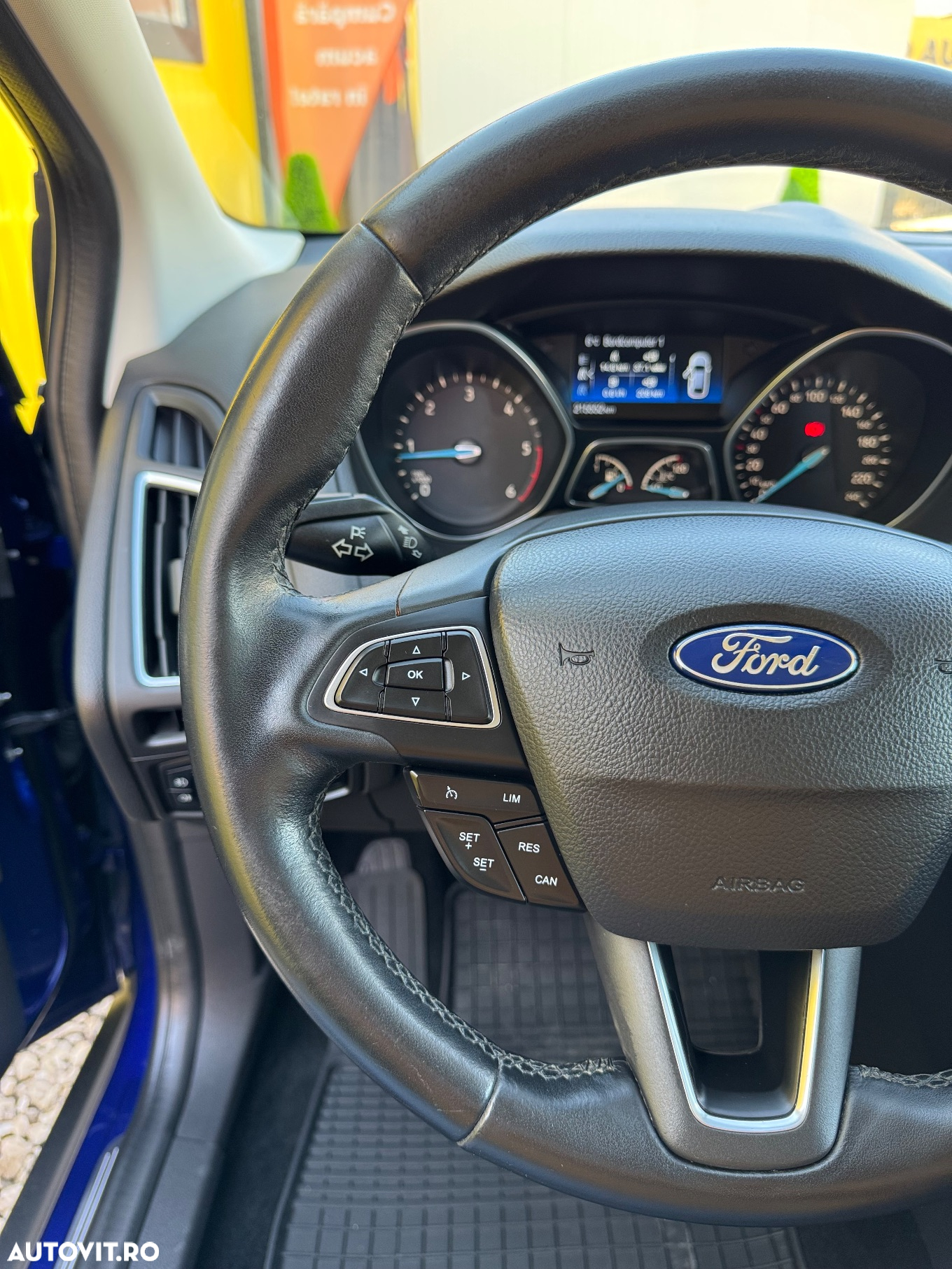 Ford Focus 2.0 EcoBlue Titanium - 17