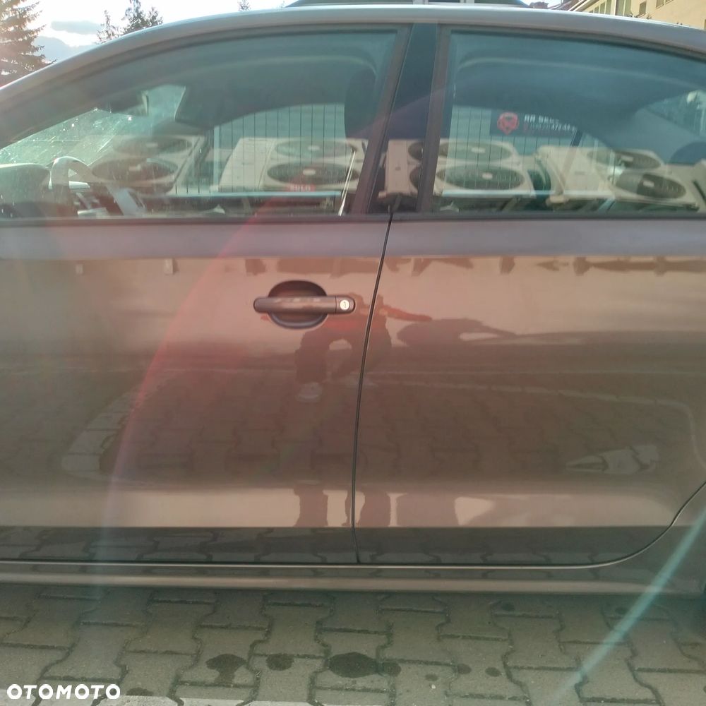 Volkswagen Jetta 1.2 TSI Comfortline - 10