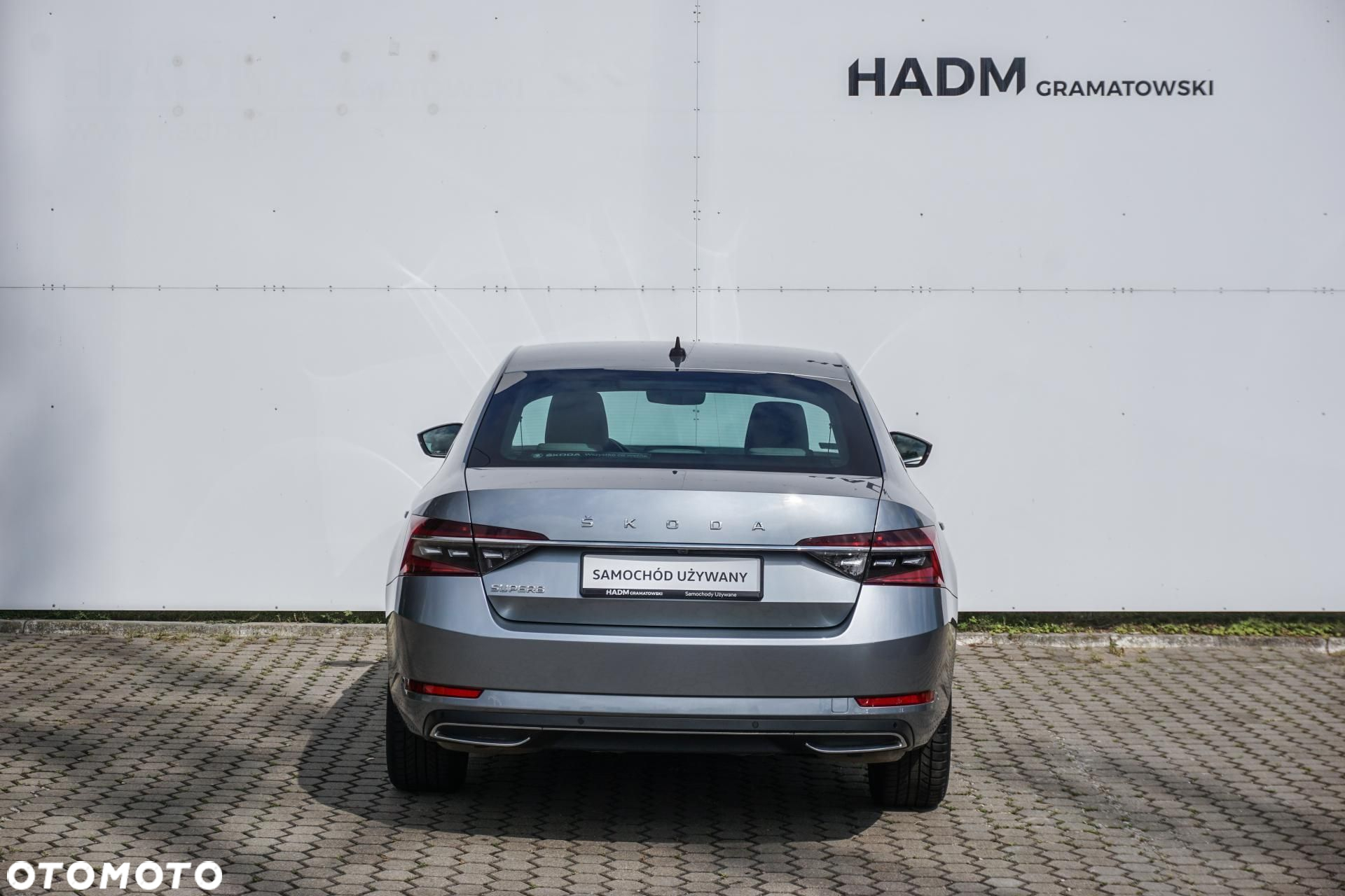 Skoda Superb 2.0 TSI L&K DSG - 6