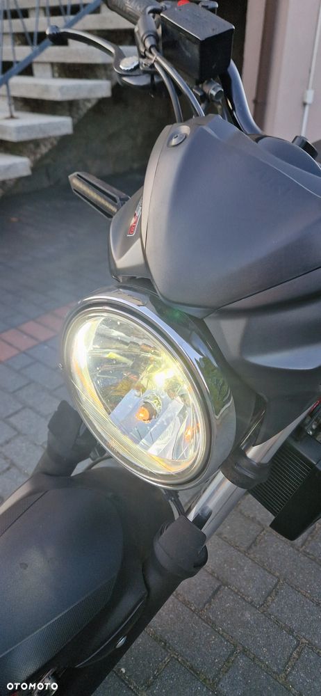 Suzuki SV - 19