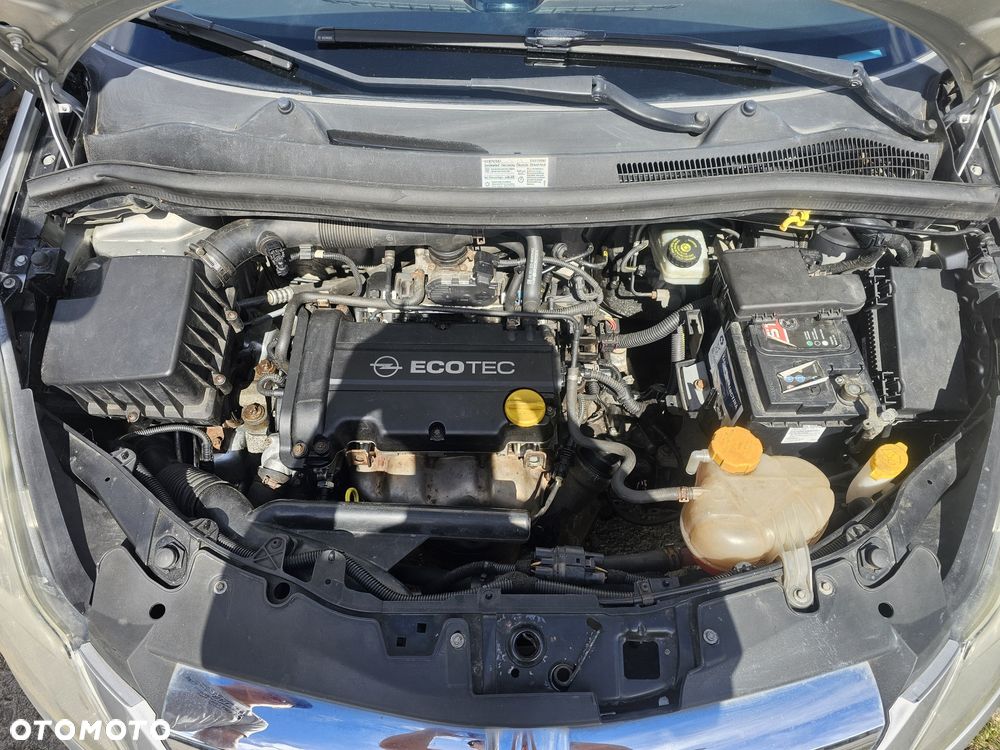 Opel Corsa - 8