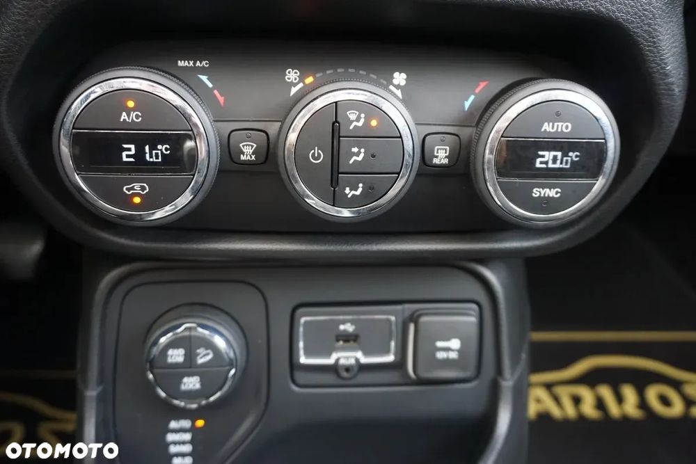Jeep Renegade 2.0 MultiJet Limited 4WD S&S - 30