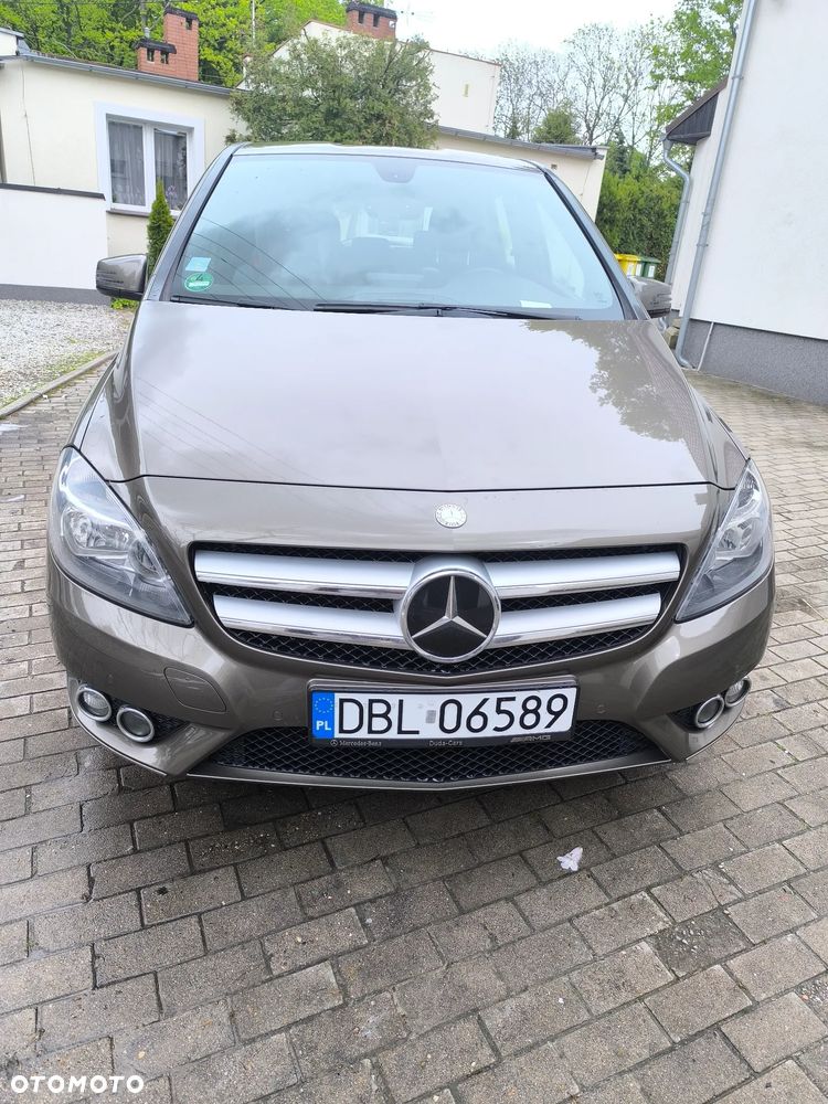 Mercedes-Benz Klasa B 180 CDI (BlueEFFICIENCY) - 2