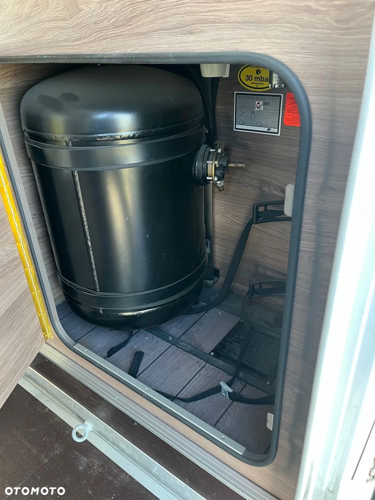 KNAUS LIVE WAVE - 17