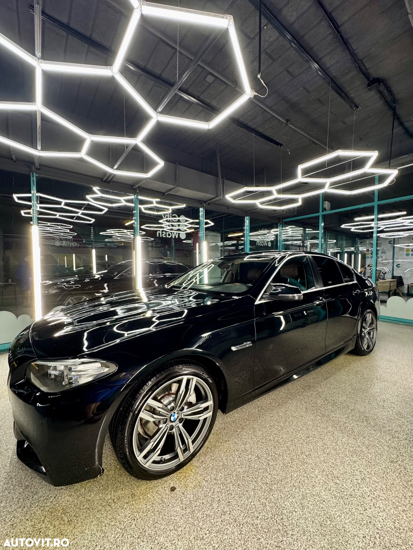 BMW Seria 5 520d AT - 5