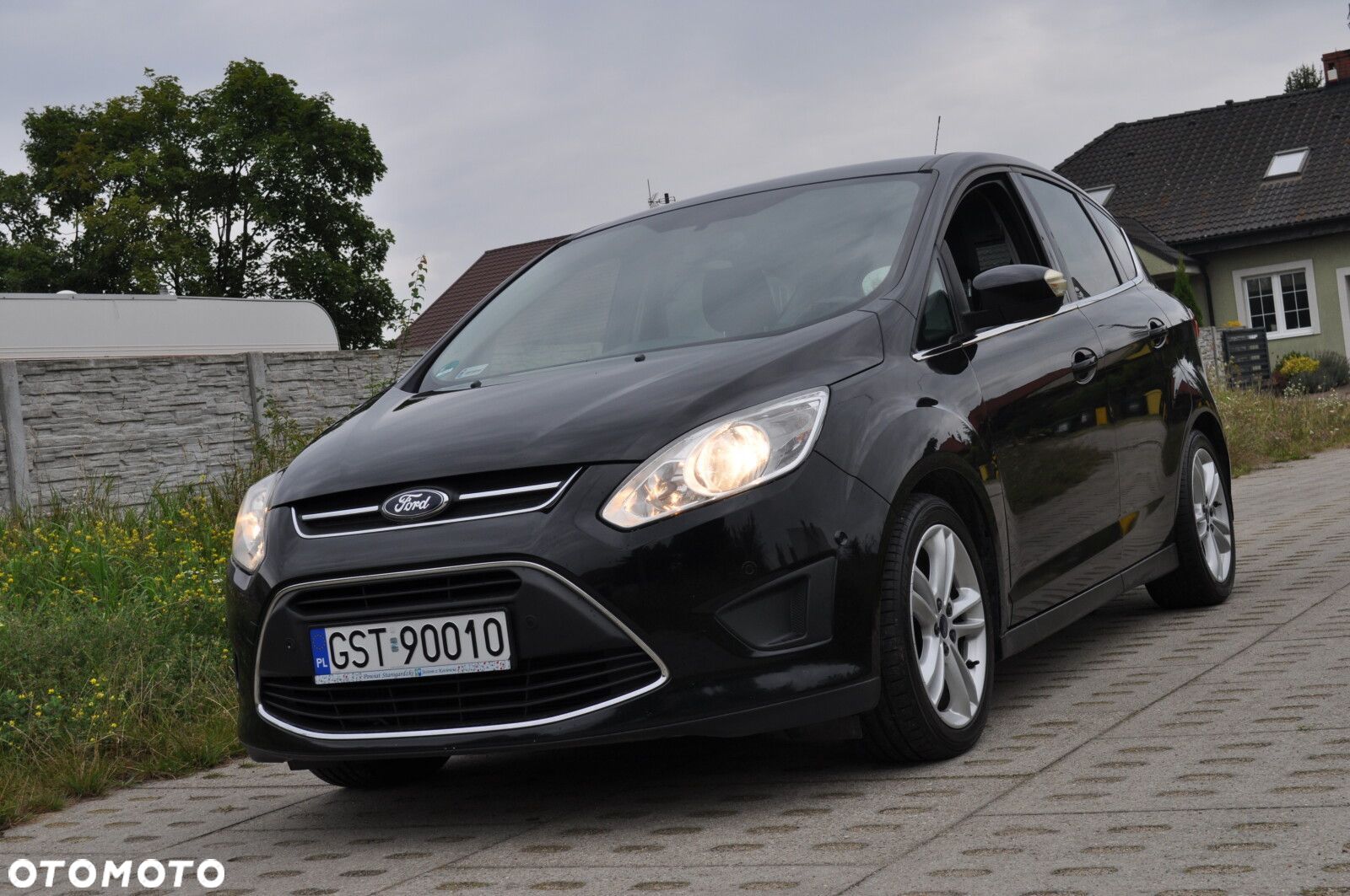 Ford C-MAX - 1
