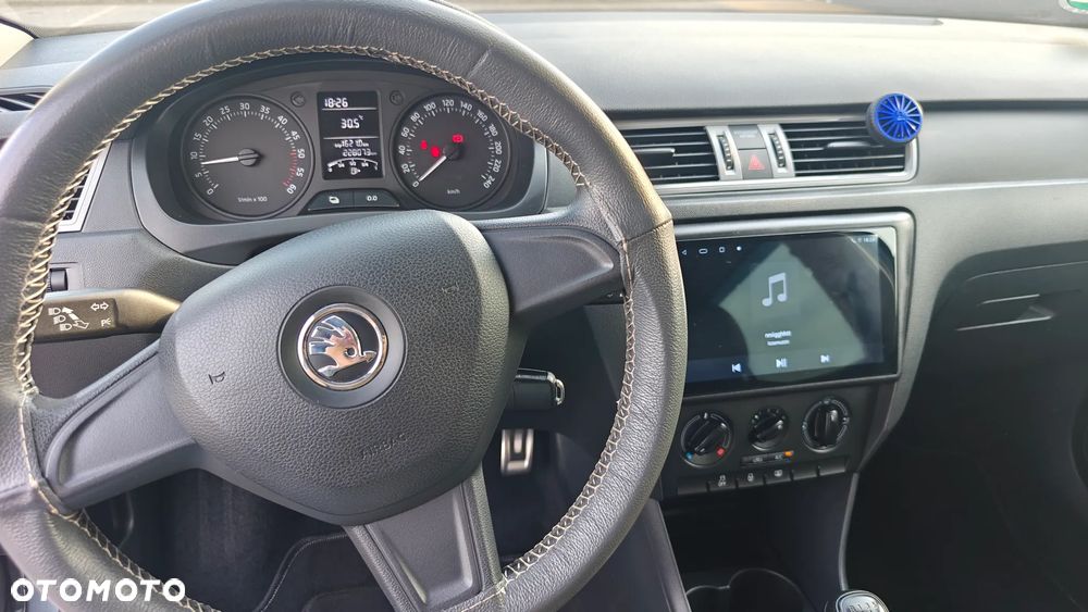 Skoda RAPID 1.6 TDI DPF Active - 9