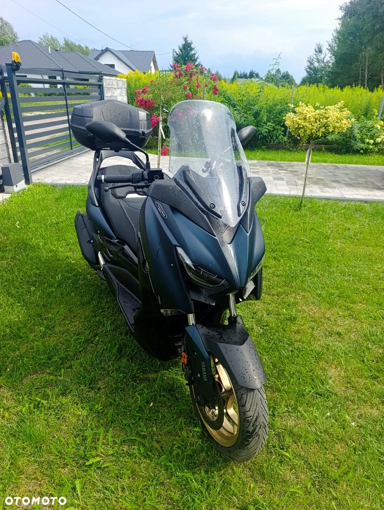 Yamaha X-max - 1