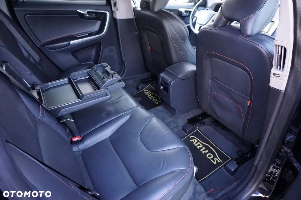 Volvo XC 60 D3 Ocean Race - 37