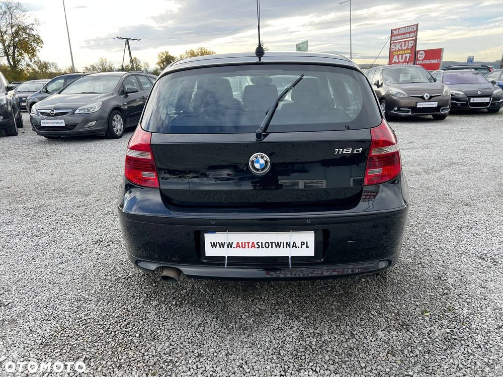BMW Seria 1 118d - 6