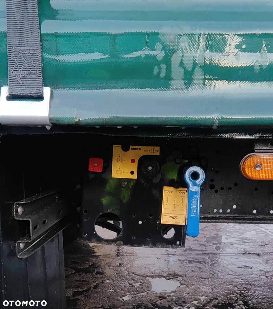 Schmitz Cargobull SCS - 4