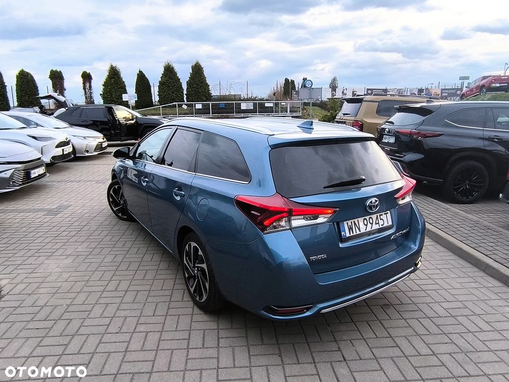 Toyota Auris - 7