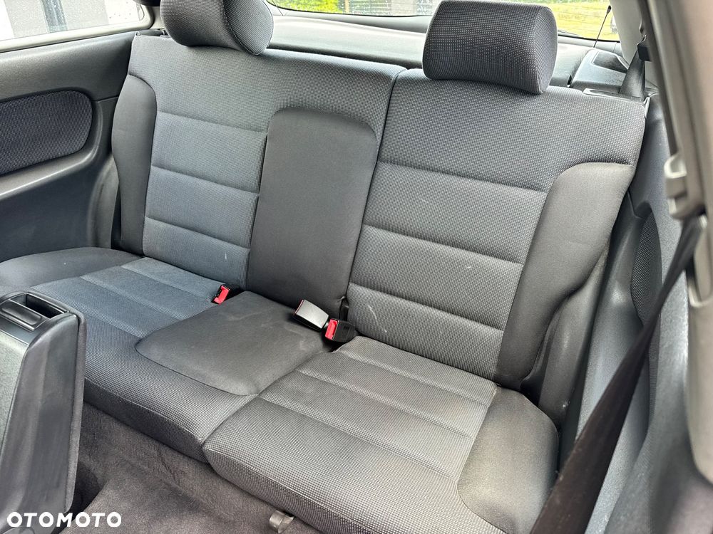 Audi A3 3-drzwiowe - 32