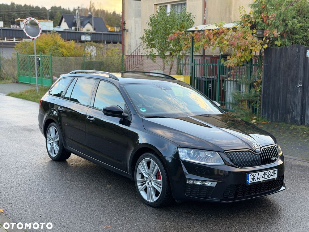 Skoda Octavia 2.0 TDI DSG RS - 12
