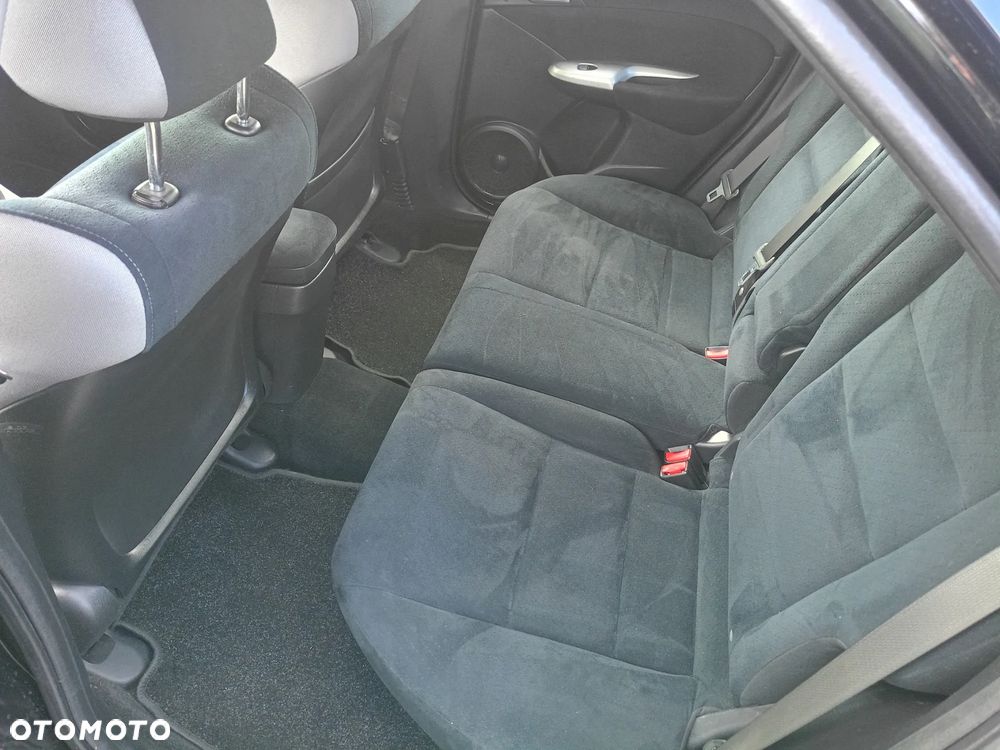 Honda Civic 1.4 Comfort - 26