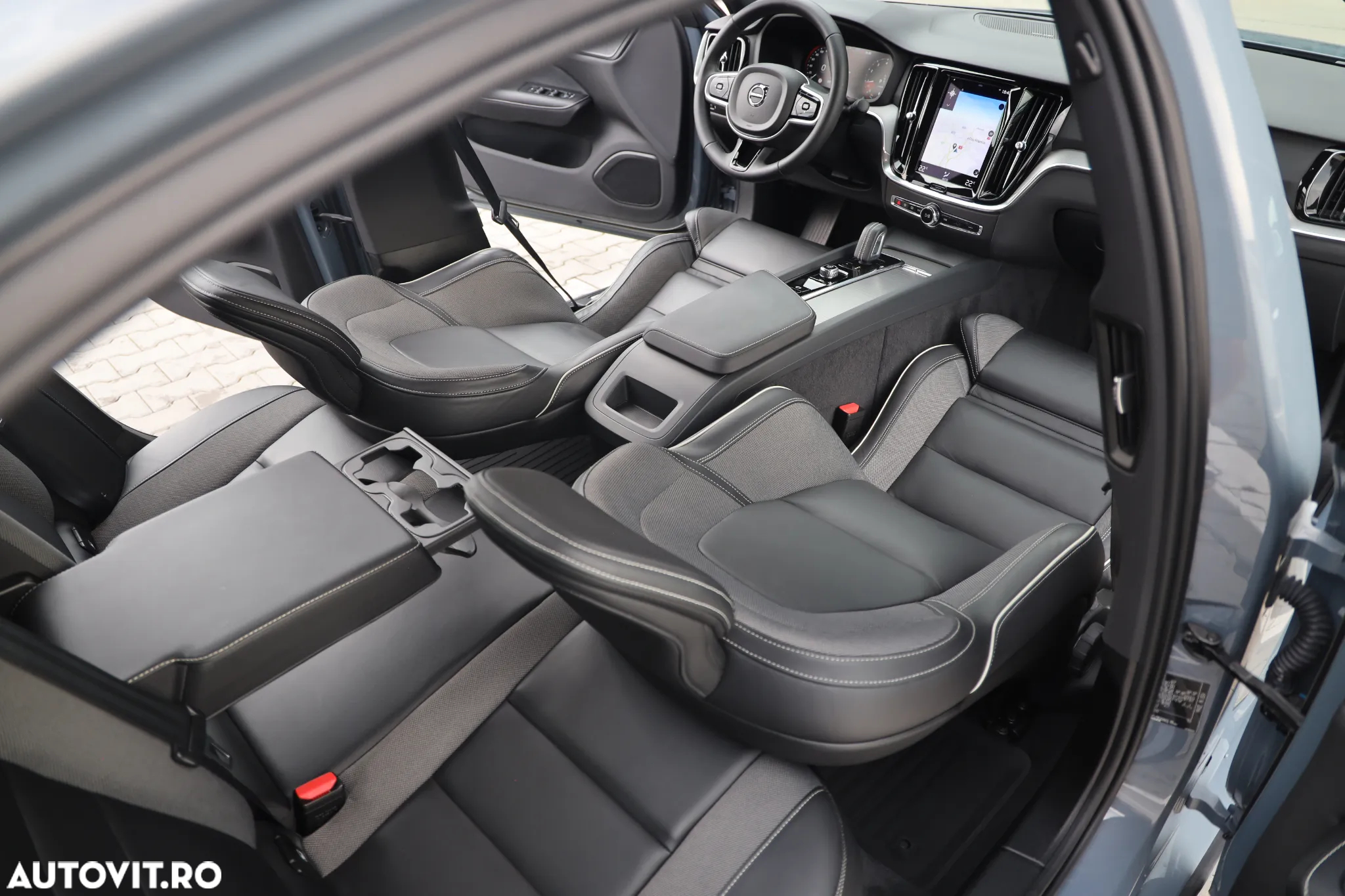 Volvo S60 T4 Geartronic RDesign - 11
