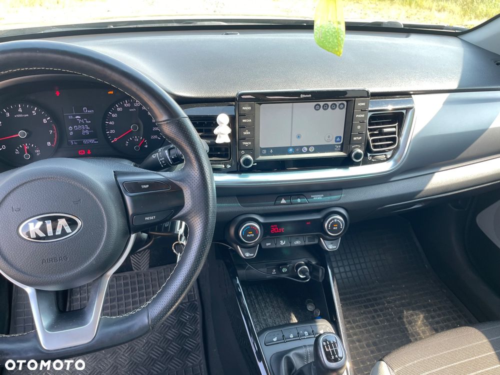 Kia Stonic 1.4 L - 8
