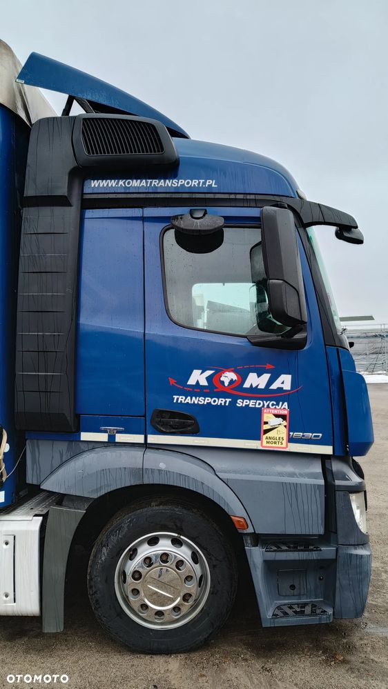 Mercedes-Benz ACTROS - 10