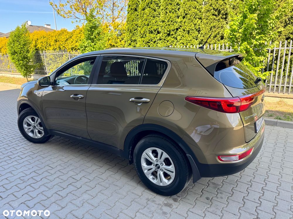 Kia Sportage 1.6 GDI Black Edition 2WD - 36