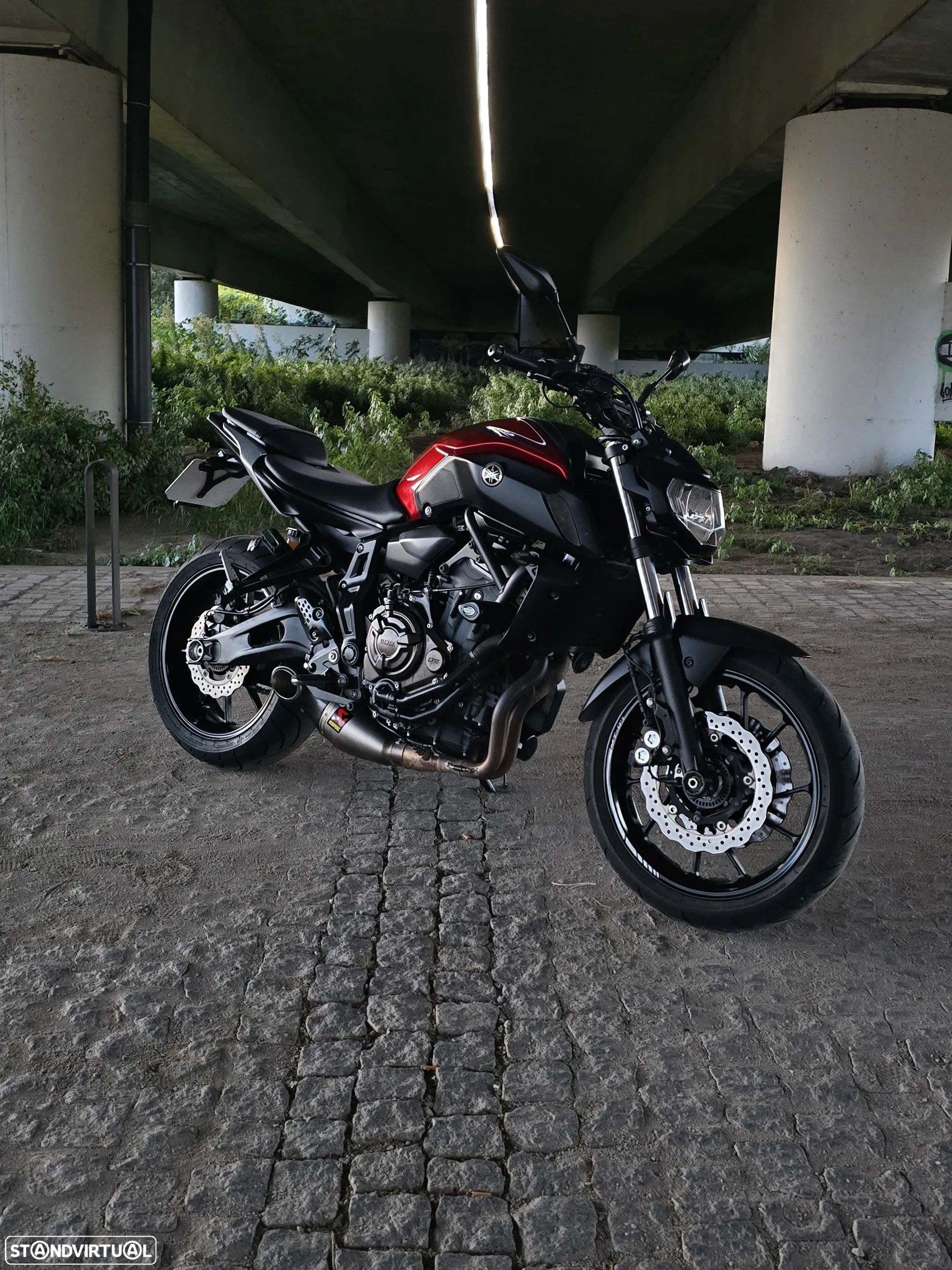 Yamaha MT-07 35kw Akrapovic - 3