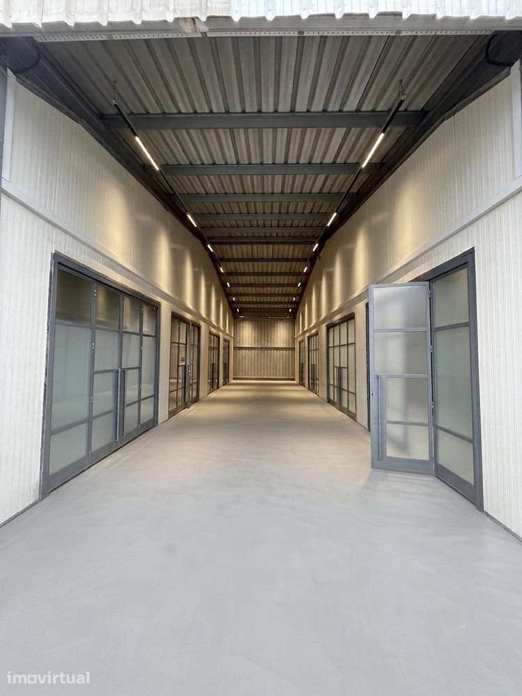 Armazém 150m2 VCI - Grande imagem: 3/13