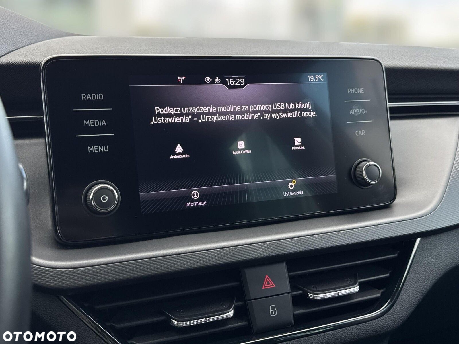 Skoda Kamiq 1.5 TSI Ambition - 27