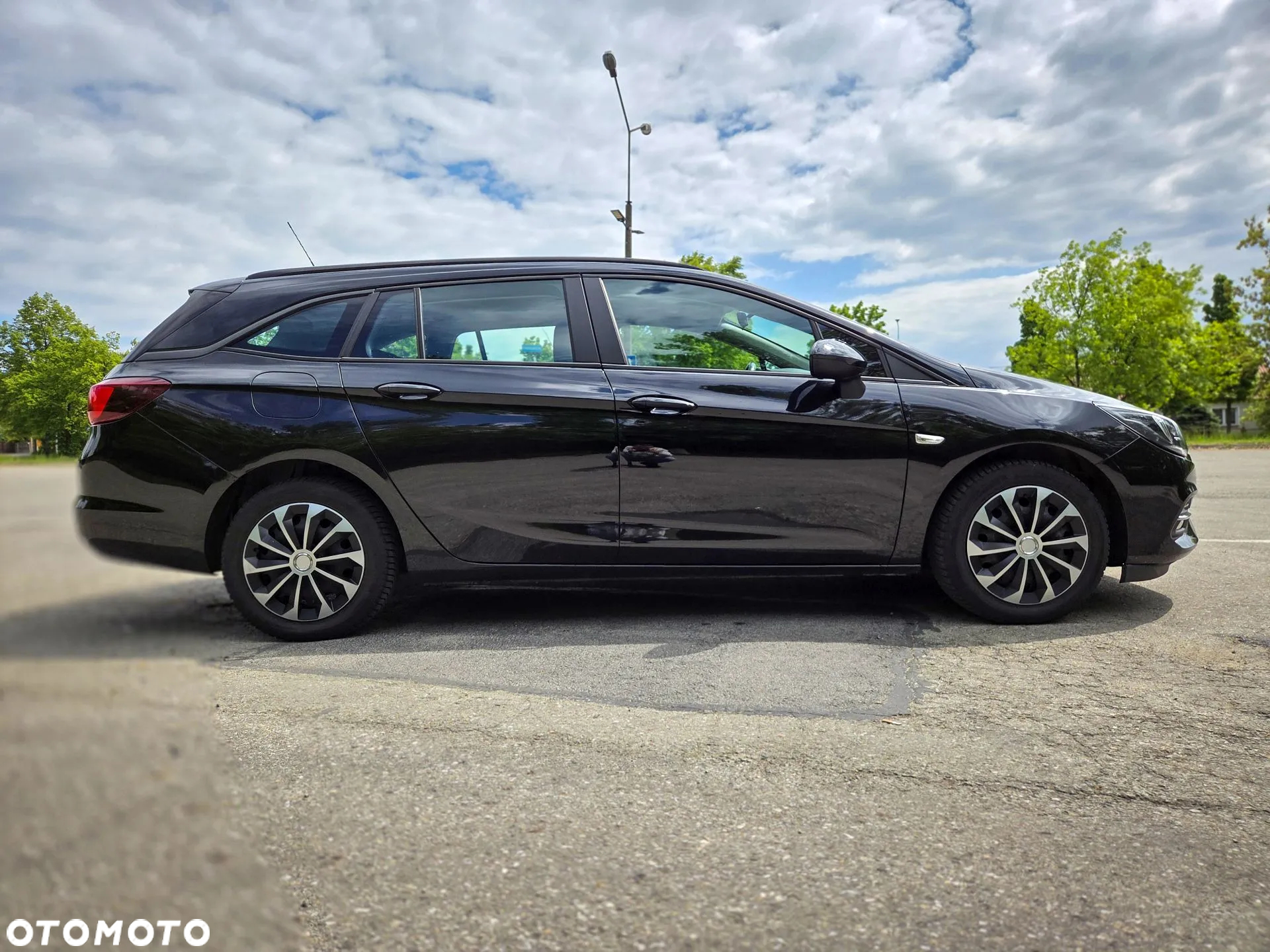 Opel Astra 1.5 D Start/Stop Sports Tourer Business Edition - 6