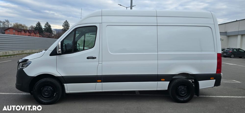 Mercedes-Benz Sprinter - 7