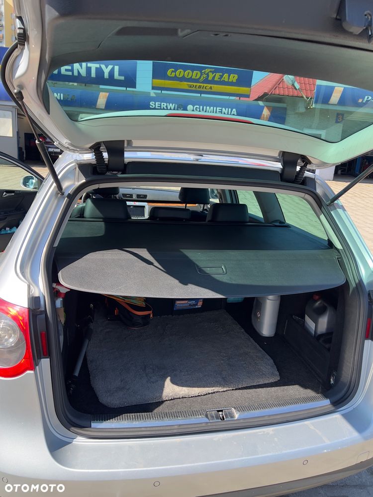 Volkswagen Passat 2.0 TDI DPF Comfortline - 15