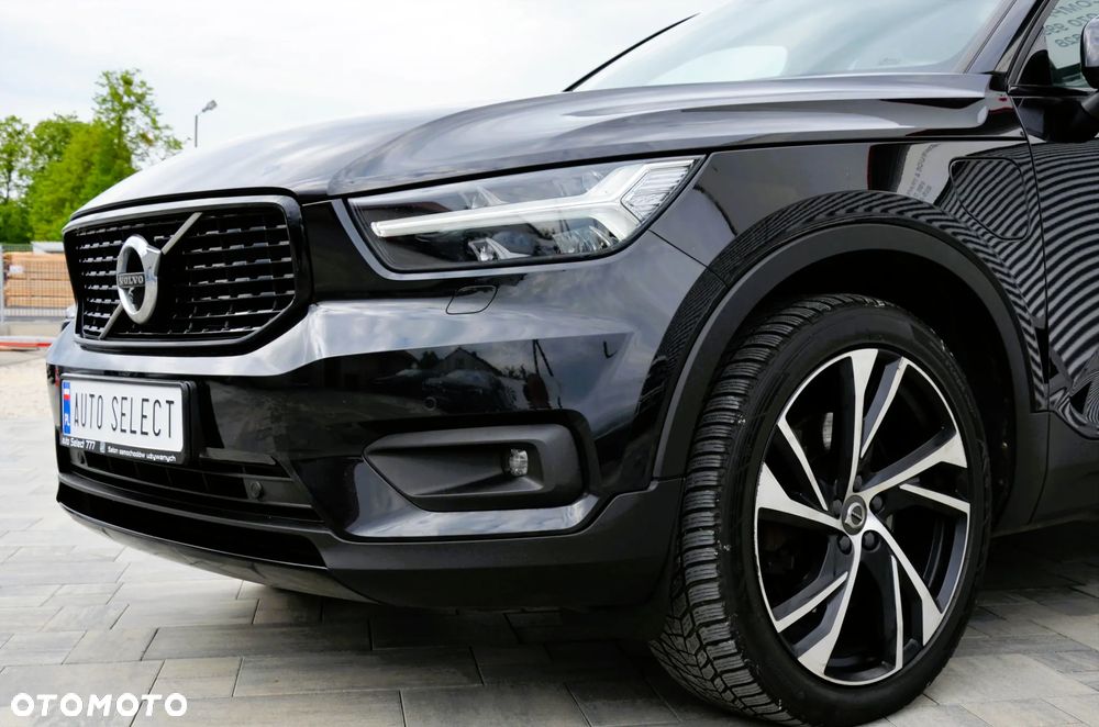 Volvo XC 40 T5 Plug-In Hybrid R-Design - 12