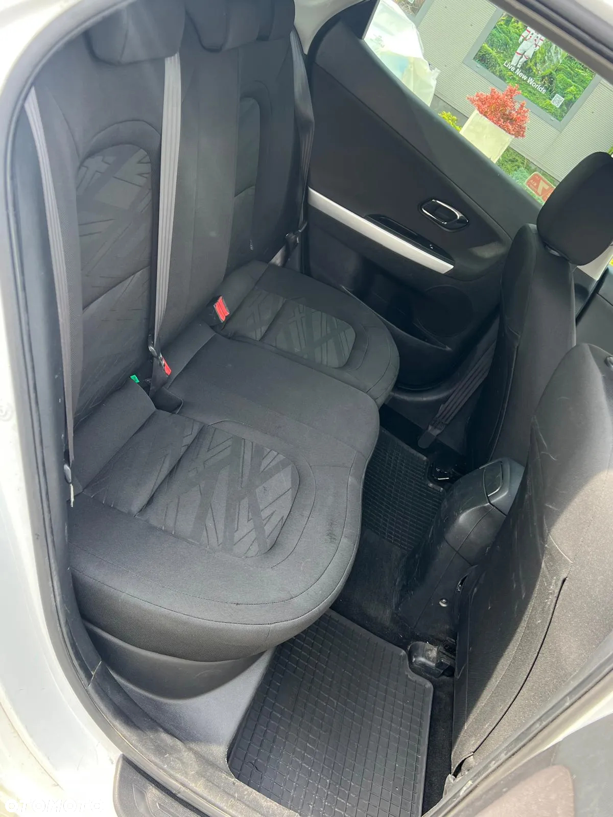 Kia Ceed Cee'd 1.4 L - 8