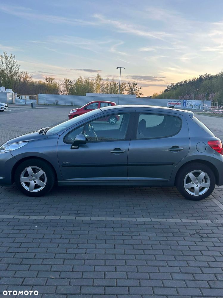 Peugeot 207 1.4 - 3