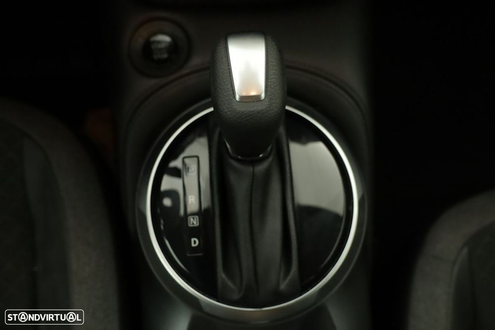 Nissan Juke 1.0 DIG-T N-Connecta DCT - 14