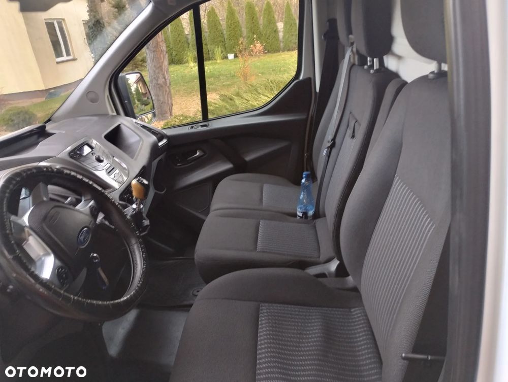Ford TRANSIT CUSTOM - 7