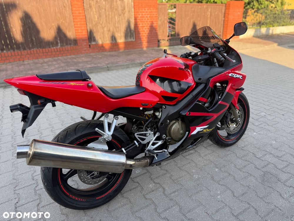 Honda CBR - 10