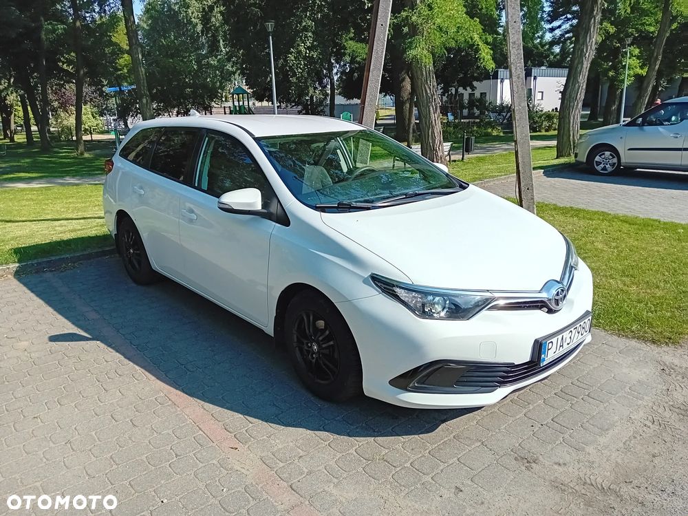 Toyota Auris 1.33 VVT-i Active - 3
