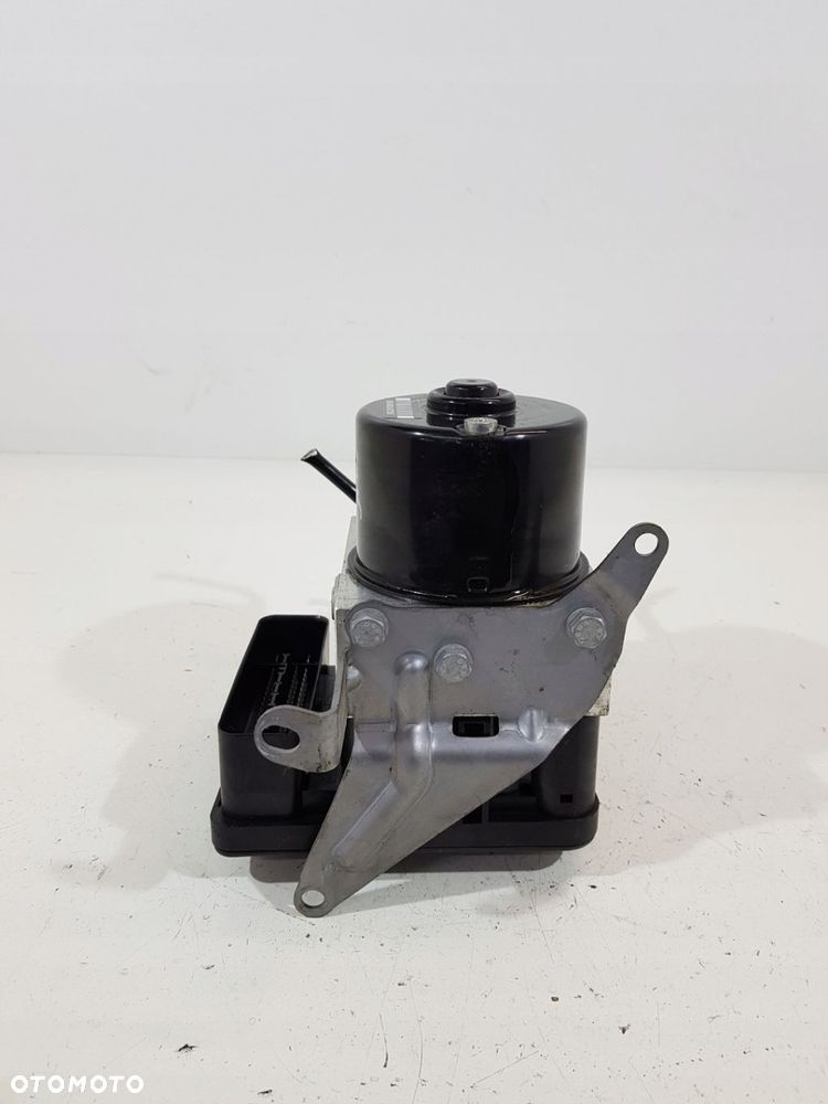 POMPA HAMULCOWA ABS BMW E87 E90 EUR 2.0D 6787836 - 2