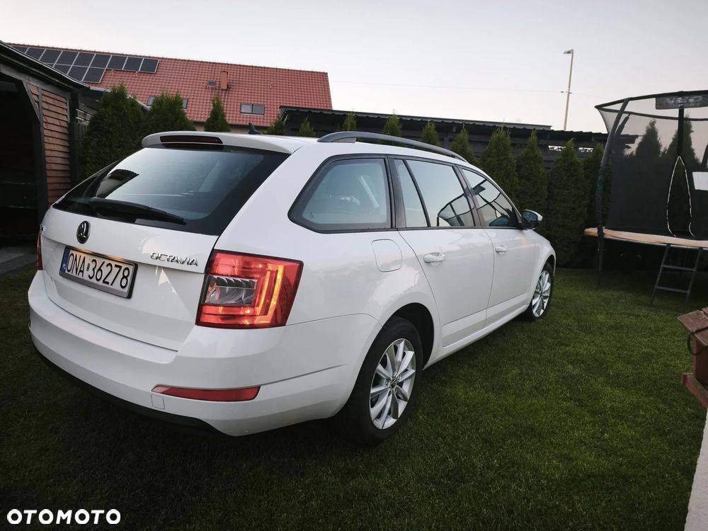 Skoda Octavia 1.6 TDI Edition - 5