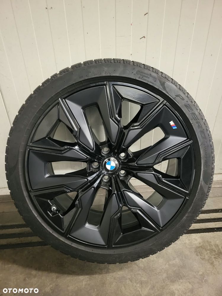 BMW Seria 7 M760e PHEV xDrive sport - 13
