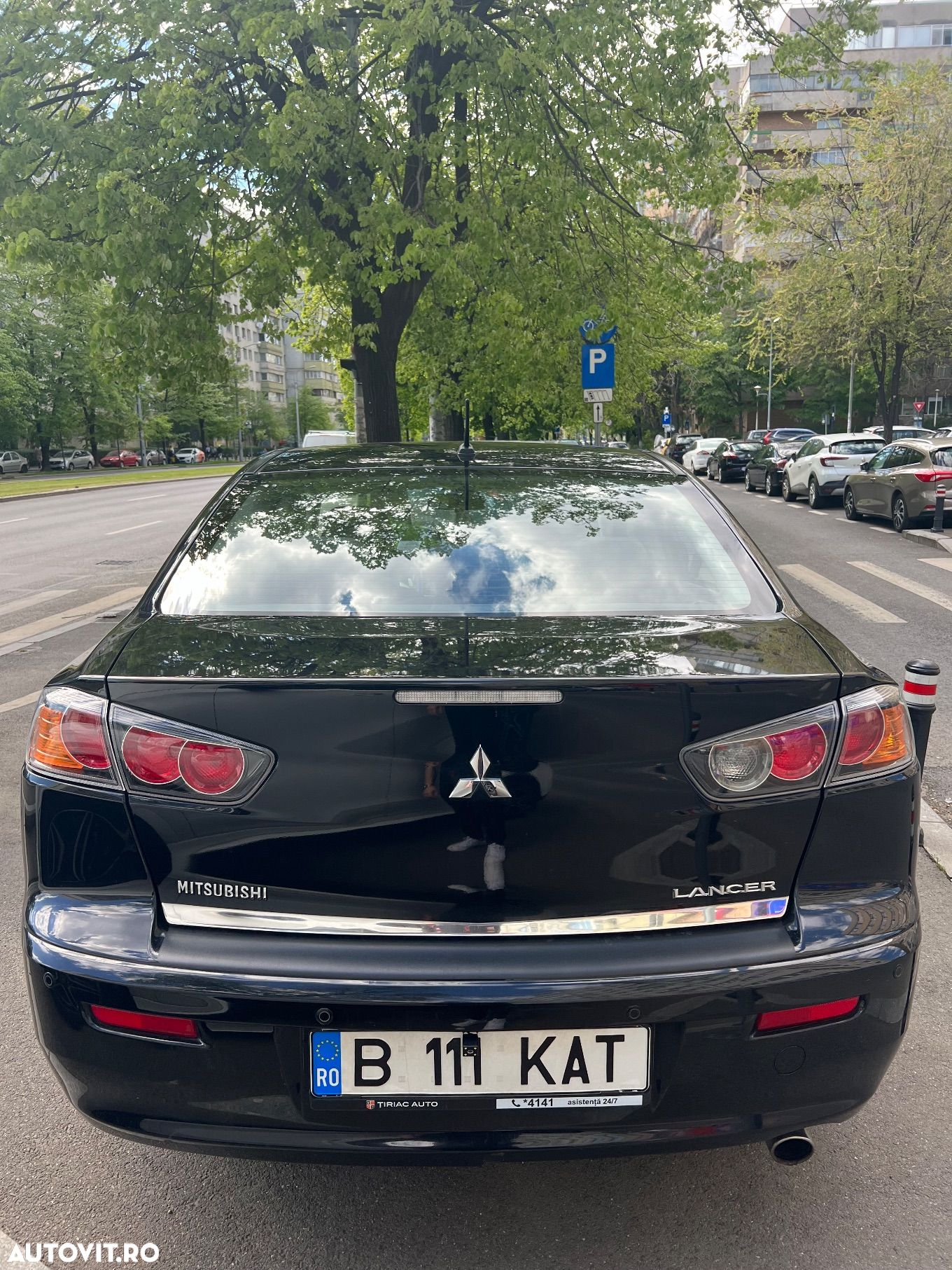 Mitsubishi Lancer Sportback 1.8 Intense A05 - 1
