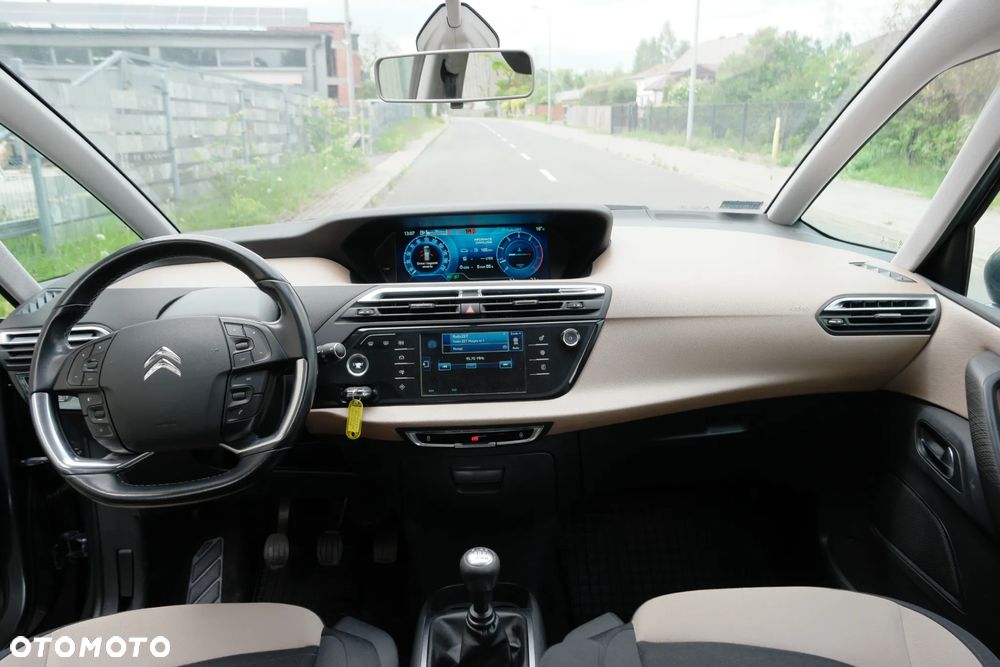 Citroën C4 Picasso - 22