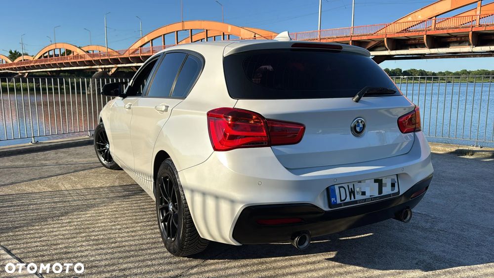 BMW Seria 1 118d Sport Line - 5